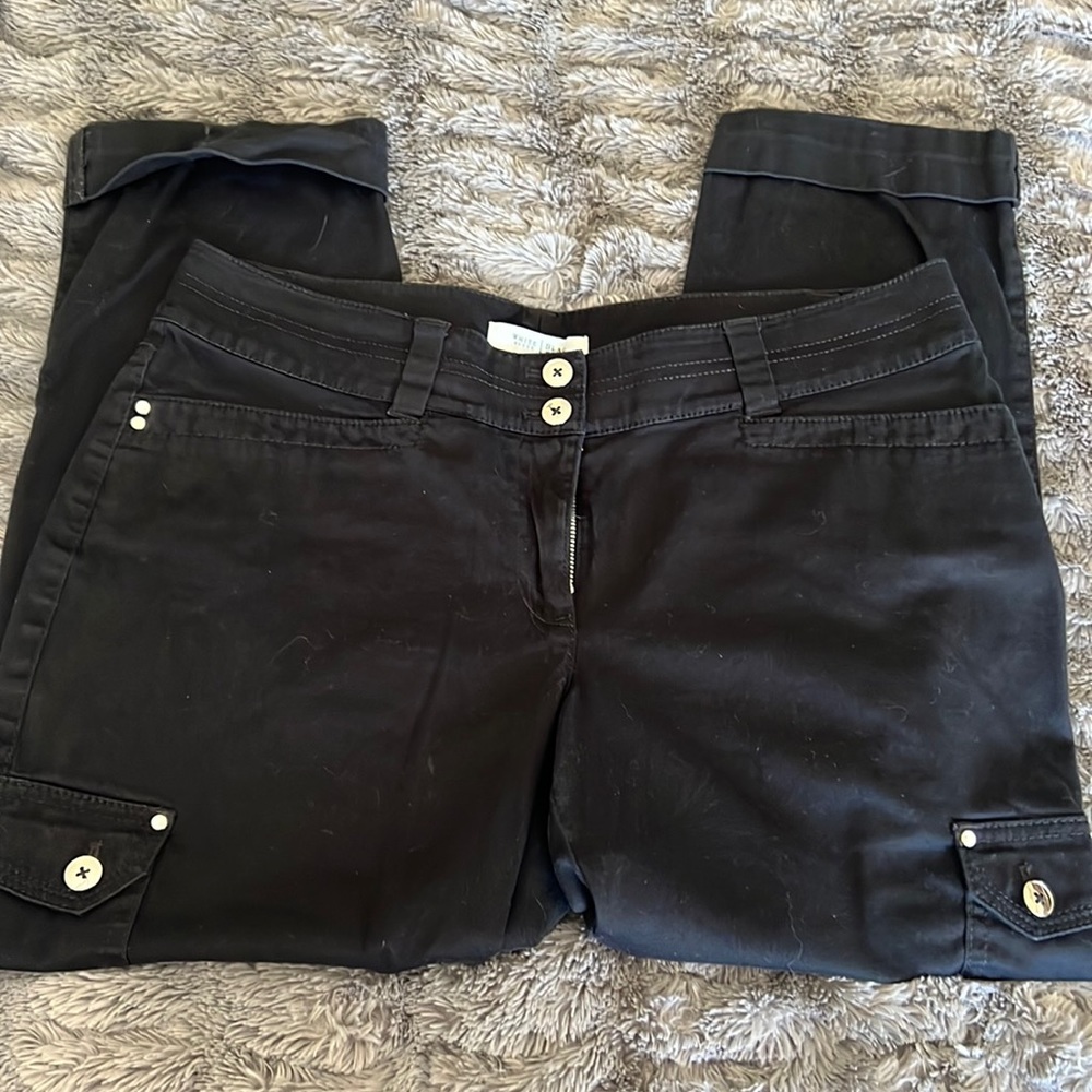 White House Black Market Black Cargo Utility Crop Capri Women's Pants Size 6